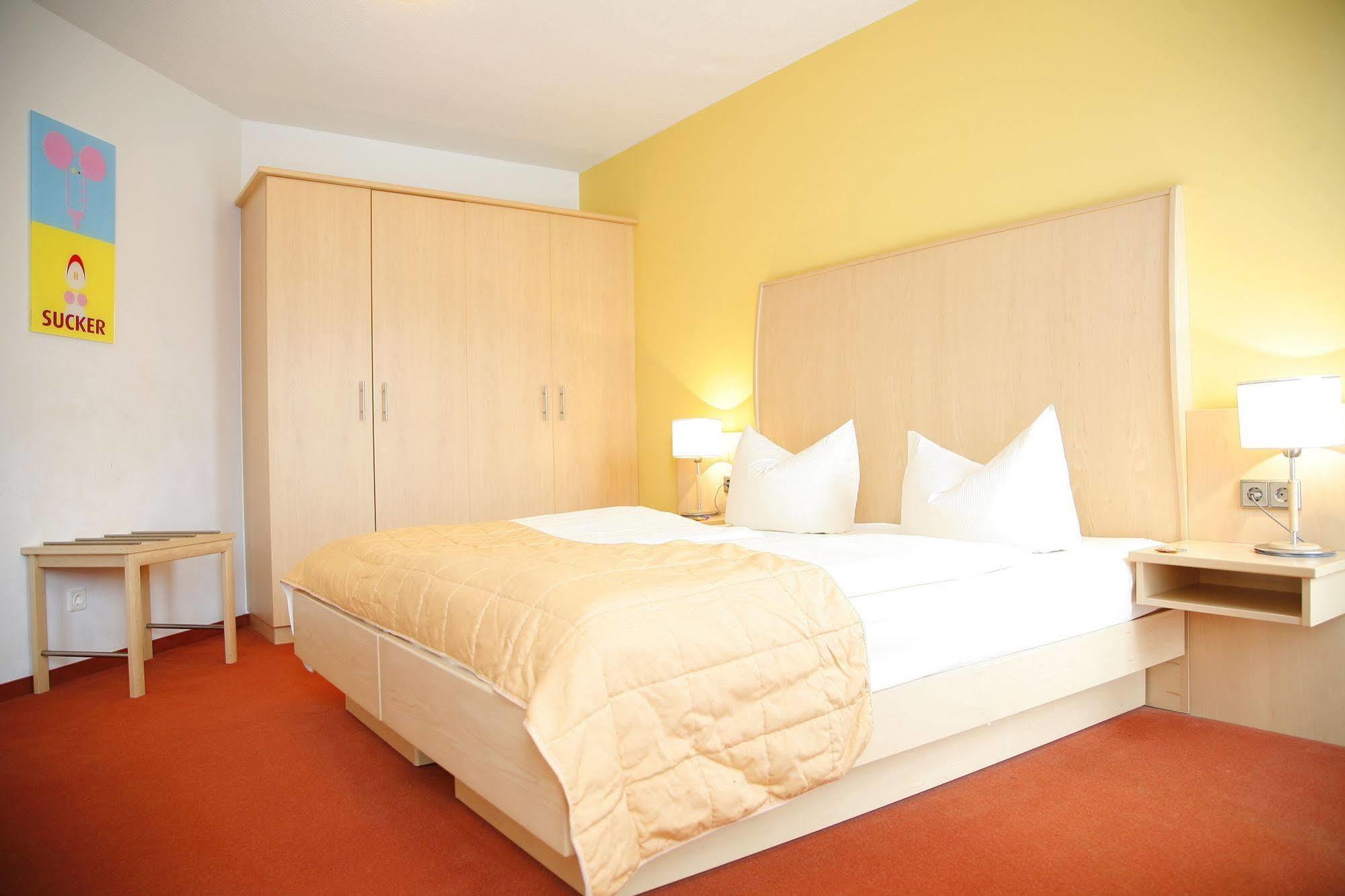 เอชเอสเอช โฮเทล อพาร์ตเมนต์ มิทเทอ Aparthotel เบอร์ลิน ภายนอก รูปภาพ